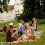 Naturtheater-Heidenheim-und-Opernfestspiele-Heidenheim-Picknik-auf-dem-Schlossberg